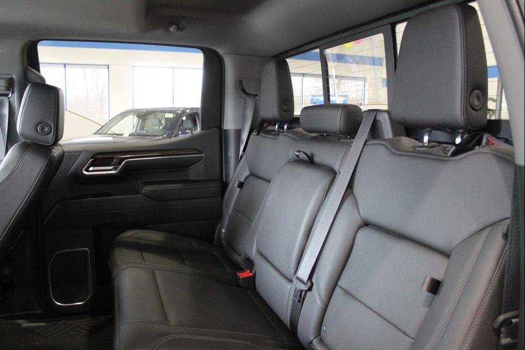 used 2022 Chevrolet Silverado 1500 car, priced at $37,000