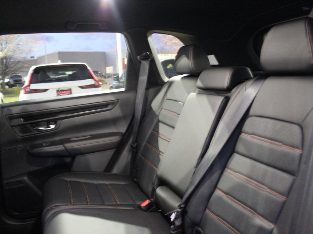 new 2026 Honda CR-V Hybrid car, priced at $40,080