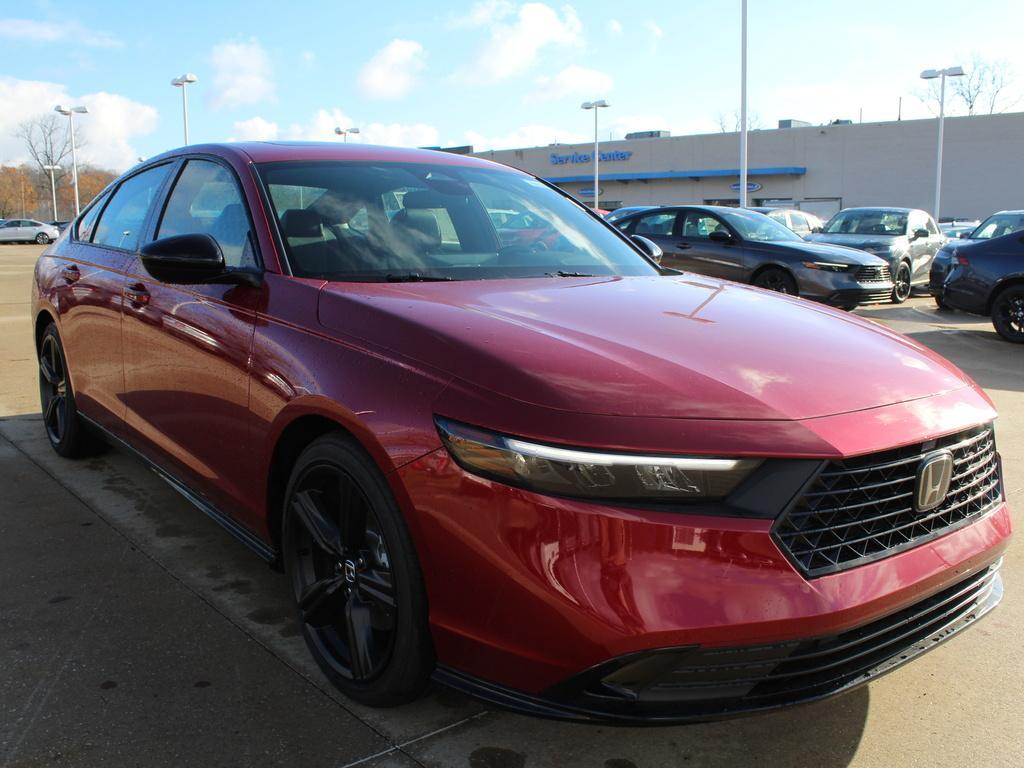 new 2025 Honda Accord Hybrid car, priced at $35,216