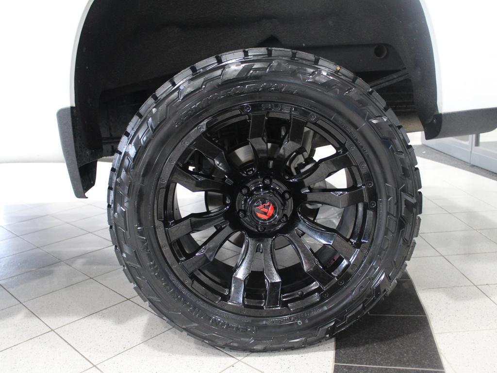 used 2021 Chevrolet Silverado 1500 car, priced at $34,990