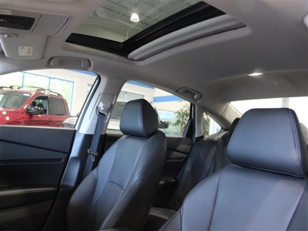 used 2024 Honda Accord Hybrid car, priced at $32,000