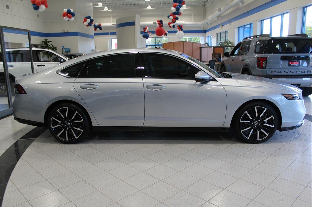 used 2024 Honda Accord Hybrid car, priced at $32,990