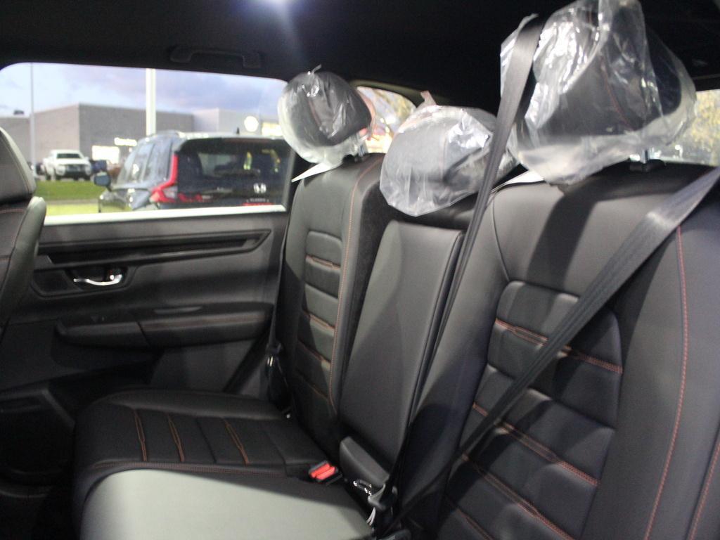 new 2026 Honda CR-V Hybrid car, priced at $40,059