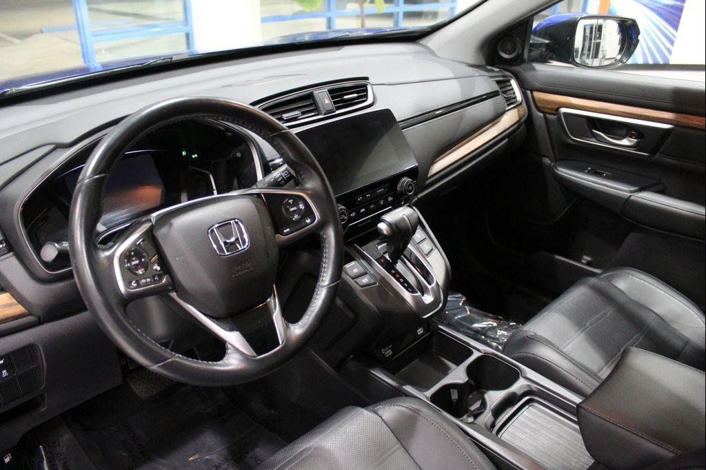 used 2020 Honda CR-V car, priced at $26,000