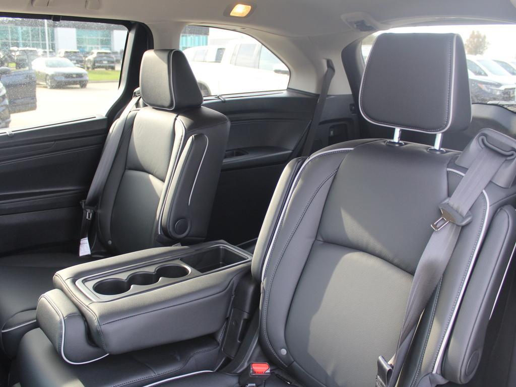 new 2026 Honda Odyssey car, priced at $46,318