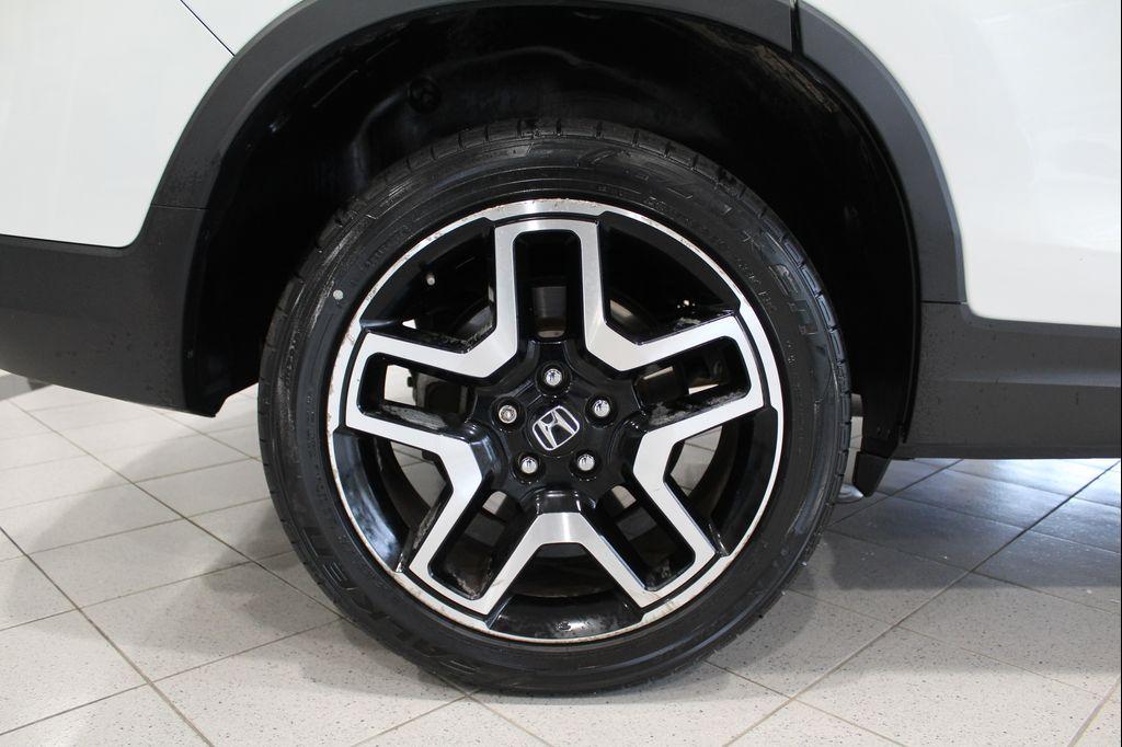 used 2022 Honda Passport car, priced at $25,500