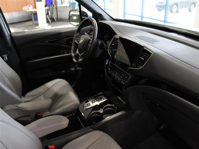 used 2022 Honda Passport car, priced at $26,250