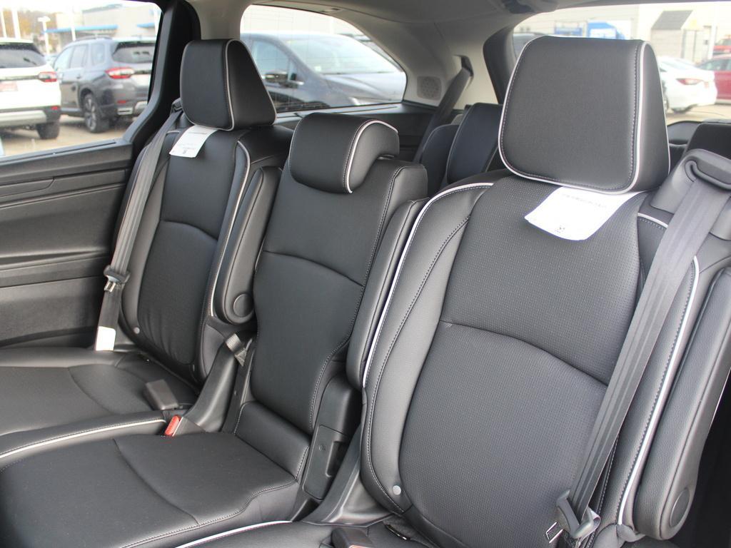 new 2026 Honda Odyssey car, priced at $53,190