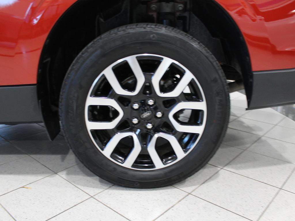 used 2024 Ford Maverick car, priced at $33,990