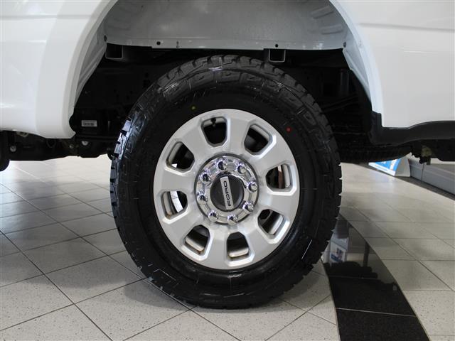 used 2024 Ford F-250 car, priced at $53,500