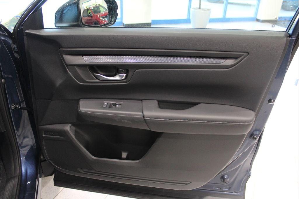 used 2024 Honda CR-V car, priced at $30,990