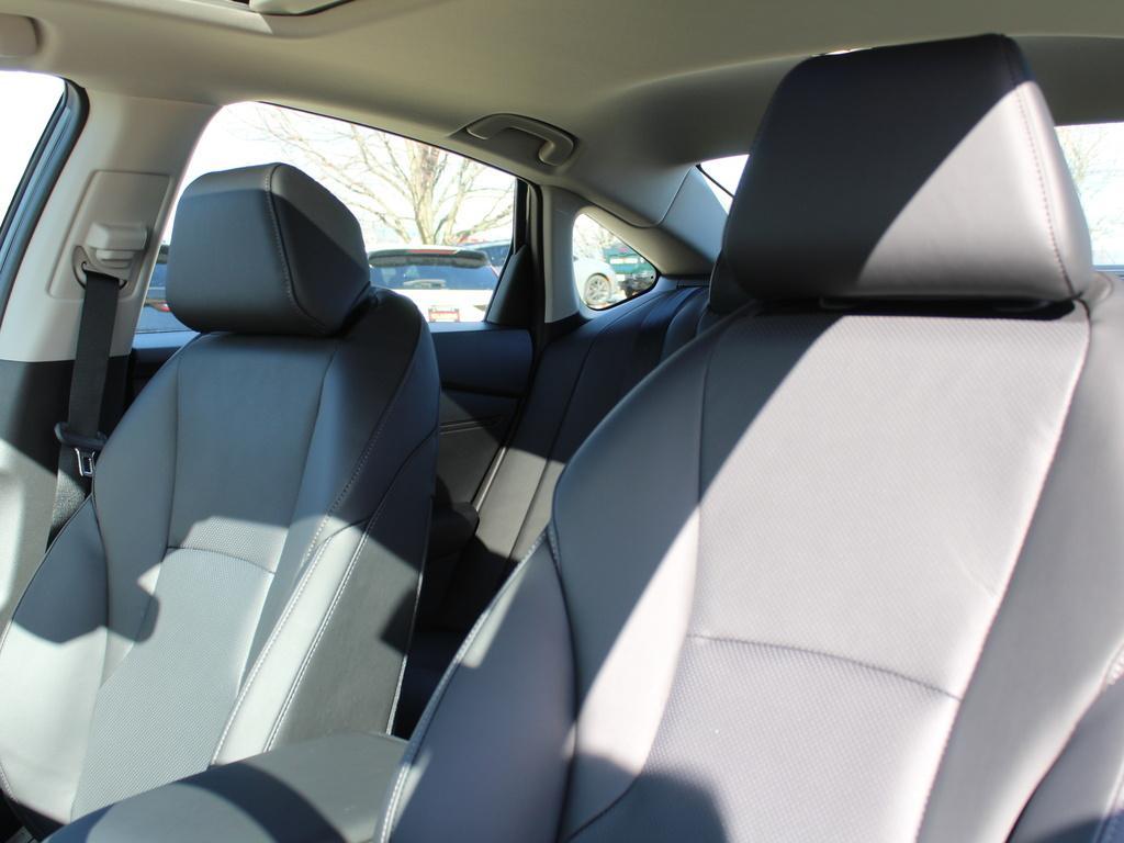 new 2025 Honda Accord Hybrid car, priced at $36,135