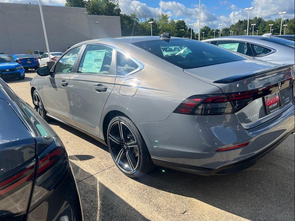 new 2025 Honda Accord Hybrid car, priced at $35,260