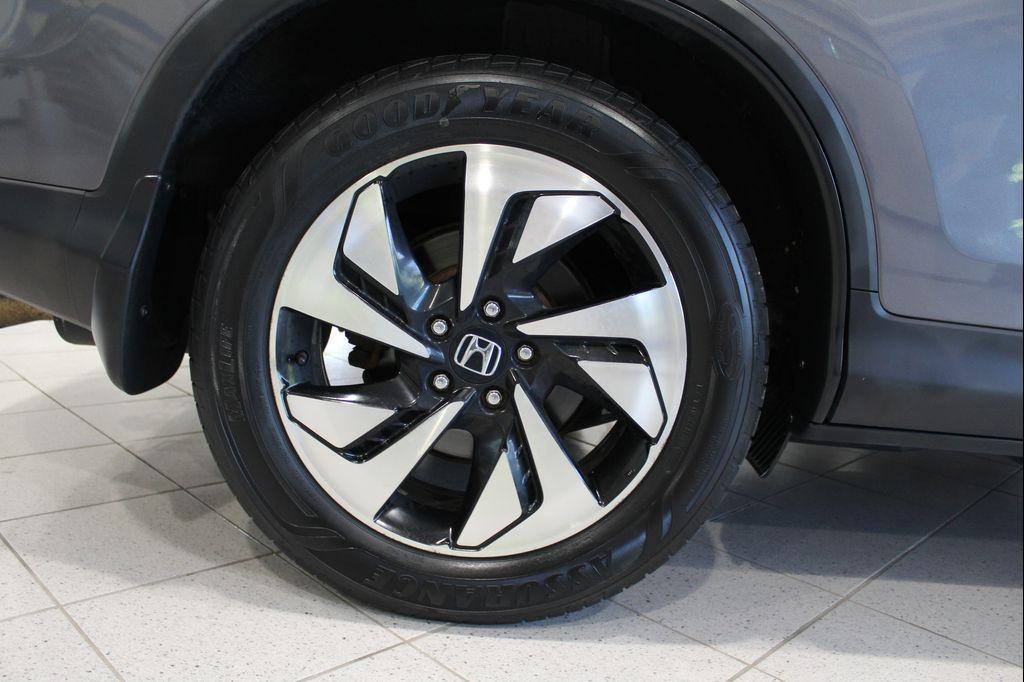 used 2015 Honda CR-V car, priced at $12,990