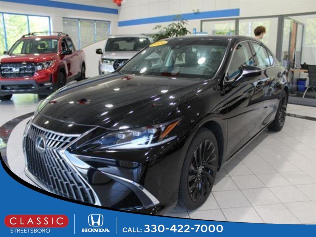 used 2024 Lexus ES 300h car, priced at $37,750