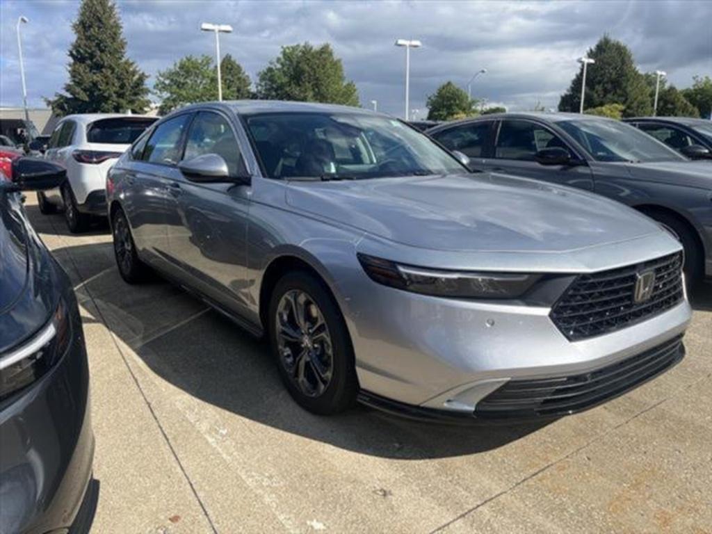 new 2025 Honda Accord Hybrid car, priced at $36,090