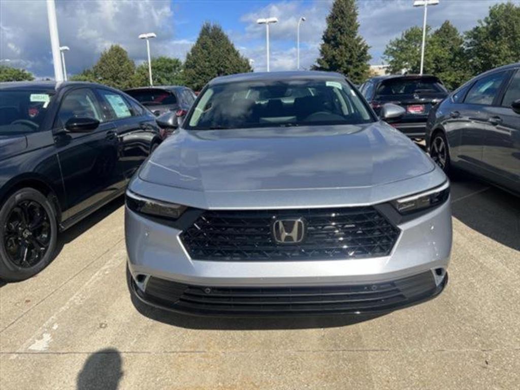 new 2025 Honda Accord Hybrid car, priced at $36,090