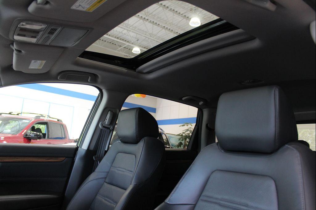 used 2022 Honda CR-V Hybrid car, priced at $28,500