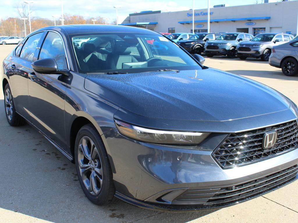 new 2025 Honda Accord Hybrid car, priced at $36,135