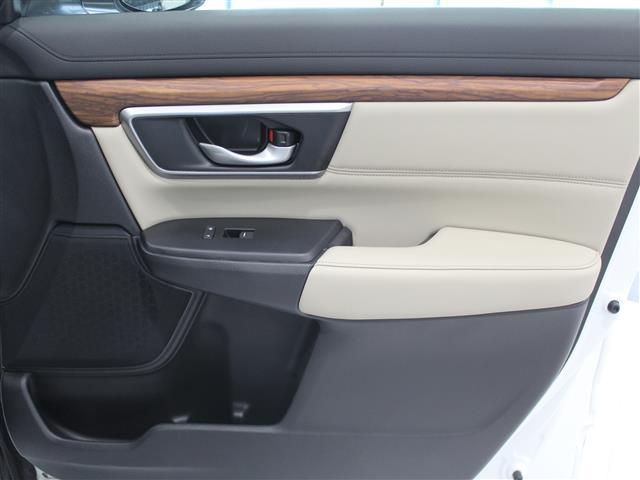 used 2022 Honda CR-V car, priced at $31,990