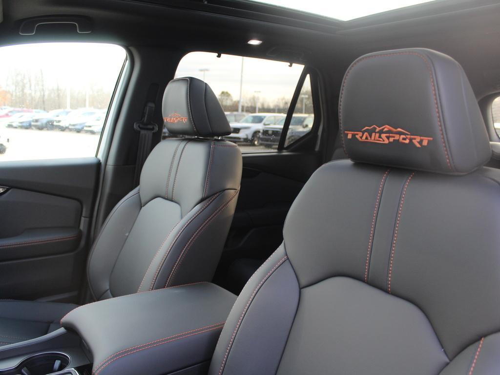 new 2025 Honda Pilot car, priced at $48,247