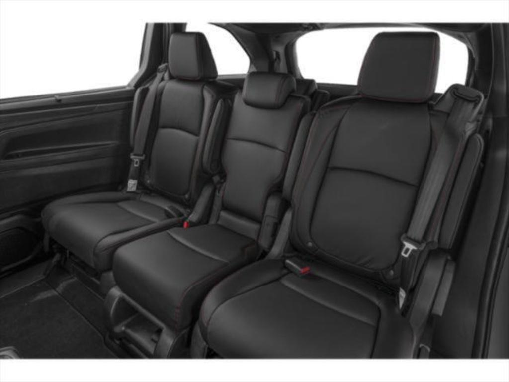 new 2026 Honda Odyssey car, priced at $43,627