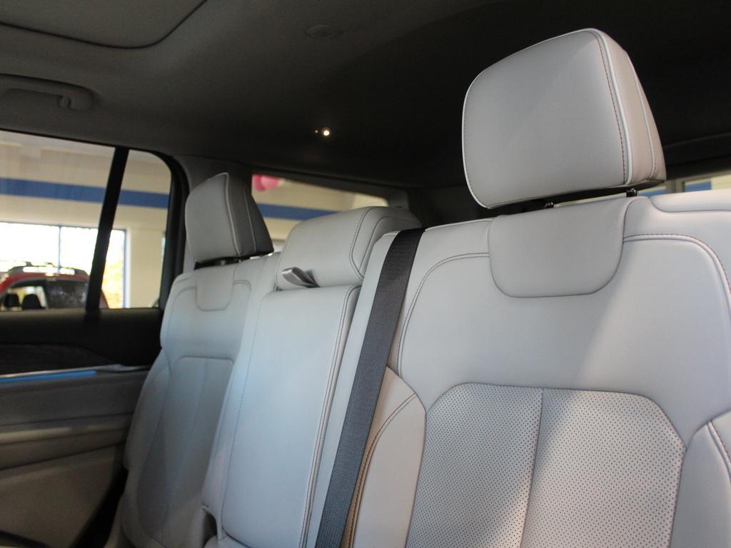 used 2021 Jeep Grand Cherokee L car, priced at $34,000