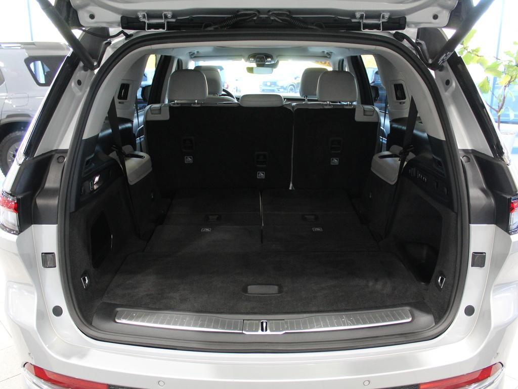 used 2021 Jeep Grand Cherokee L car, priced at $34,000