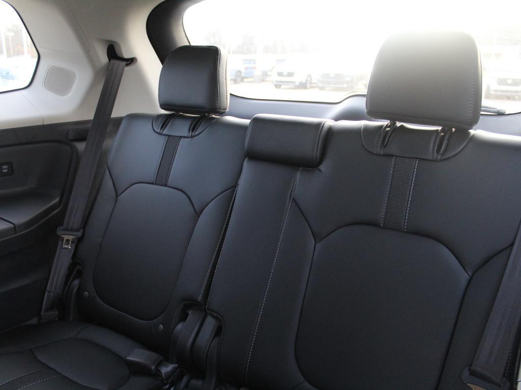 new 2025 Honda Pilot car, priced at $51,095