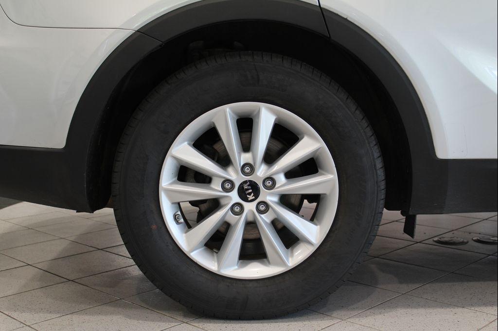 used 2020 Kia Sorento car, priced at $14,000