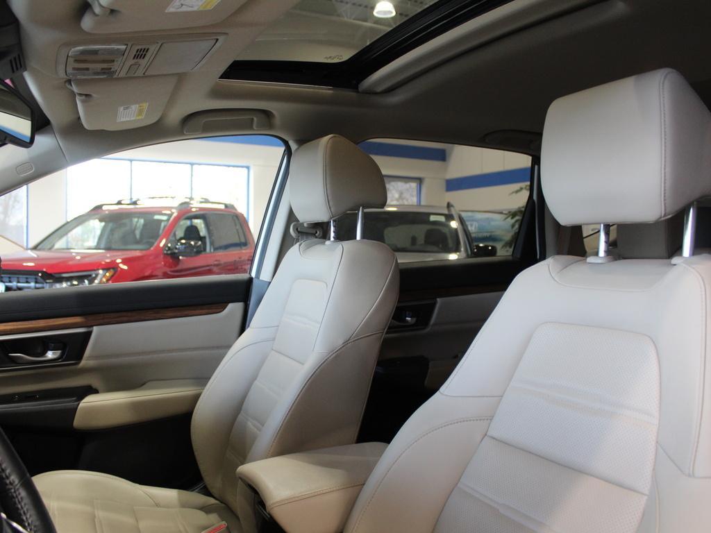 used 2022 Honda CR-V Hybrid car, priced at $31,990