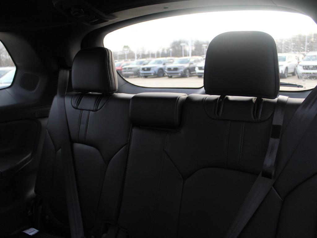 new 2025 Honda Pilot car, priced at $56,075