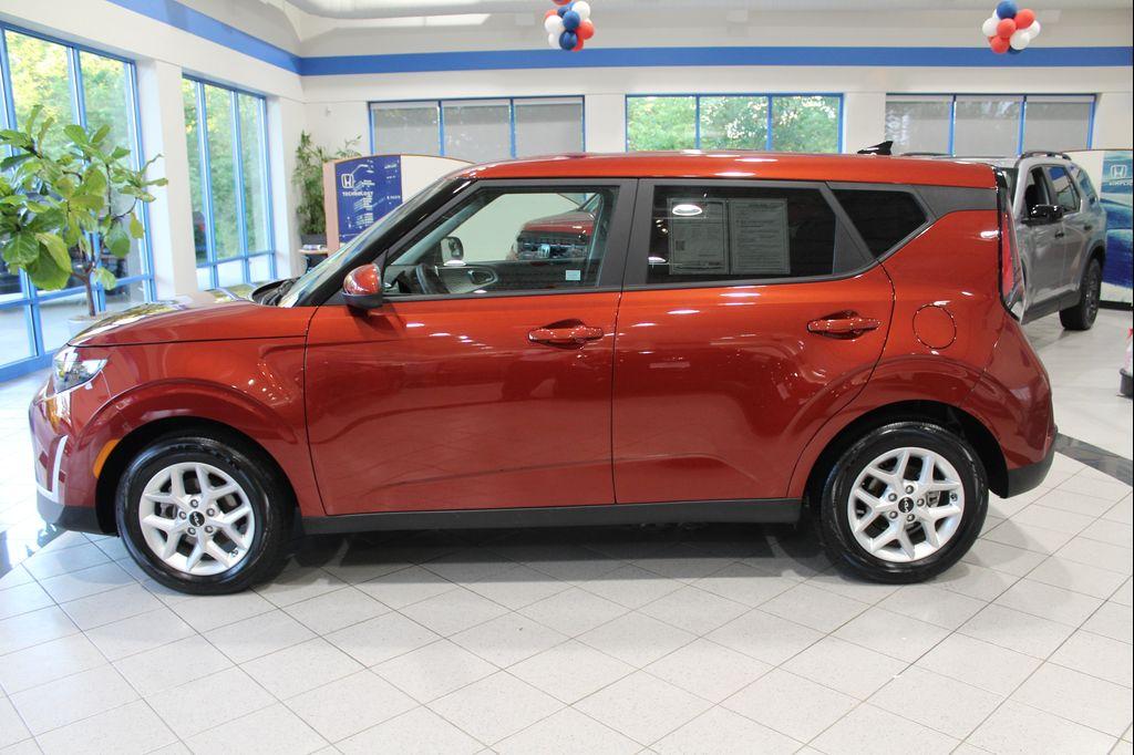 used 2023 Kia Soul car, priced at $18,990