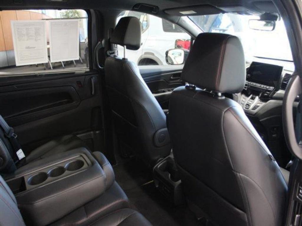 used 2023 Honda Odyssey car, priced at $33,990