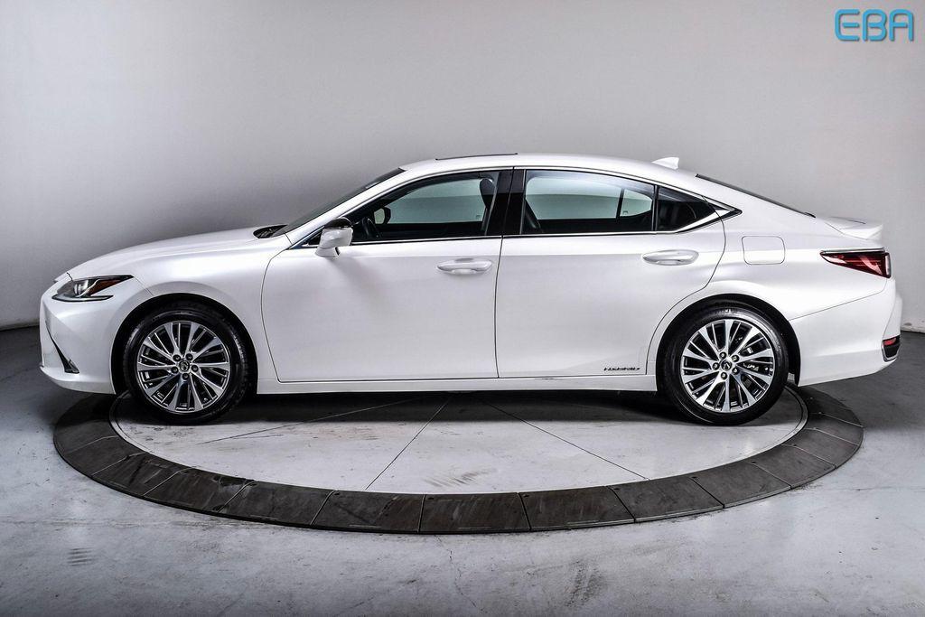 used 2019 Lexus ES 300h car, priced at $33,880
