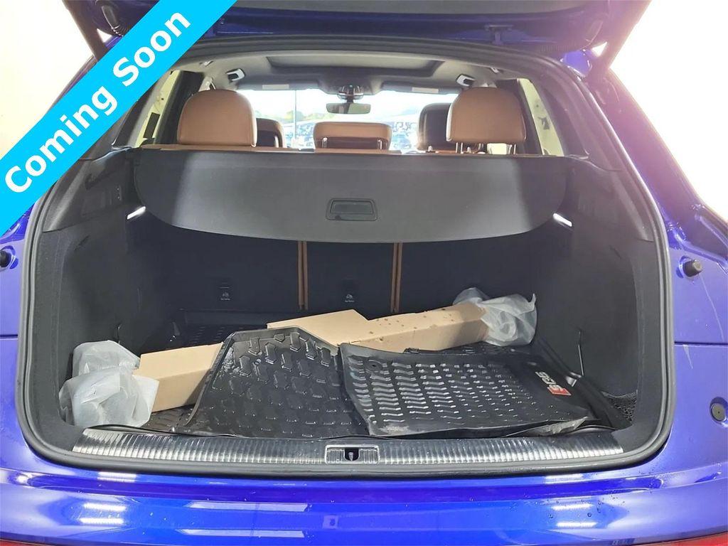 used 2022 Audi SQ5 car, priced at $43,880