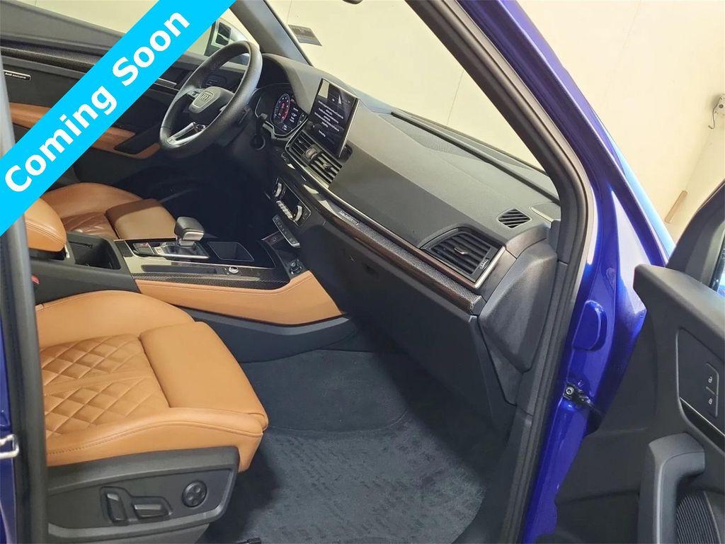 used 2022 Audi SQ5 car, priced at $43,880
