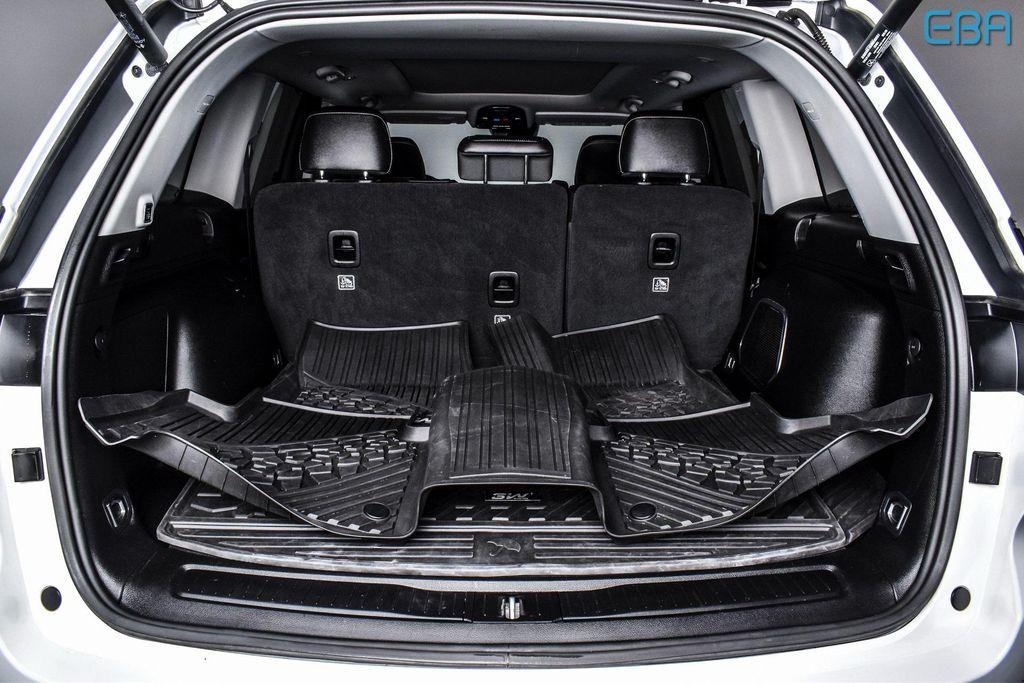 used 2024 Jeep Grand Cherokee L car, priced at $30,980