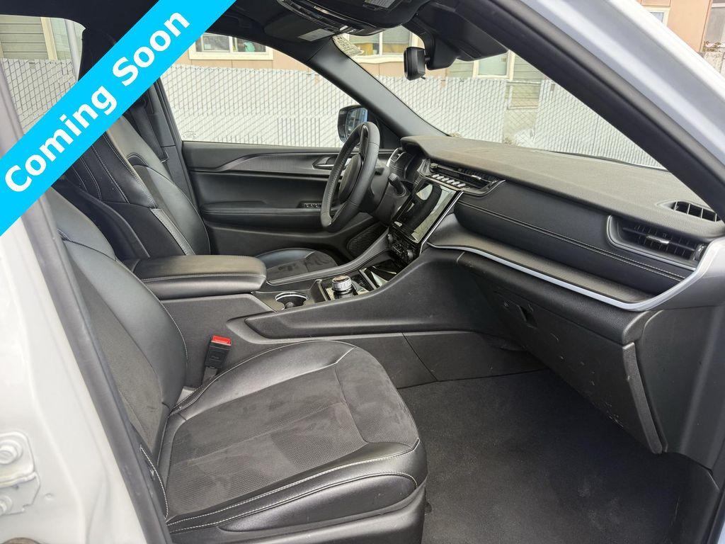 used 2024 Jeep Grand Cherokee L car, priced at $33,880