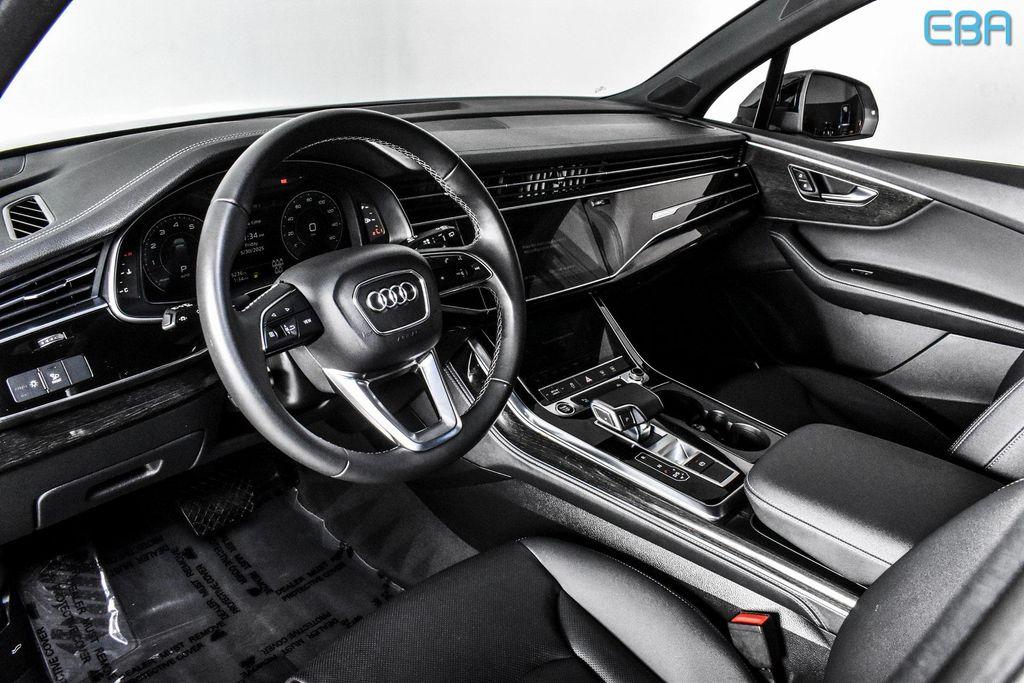 used 2025 Audi Q7 car, priced at $62,880