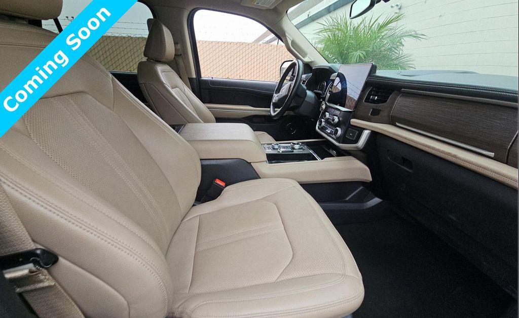 used 2024 Ford Expedition car, priced at $55,880