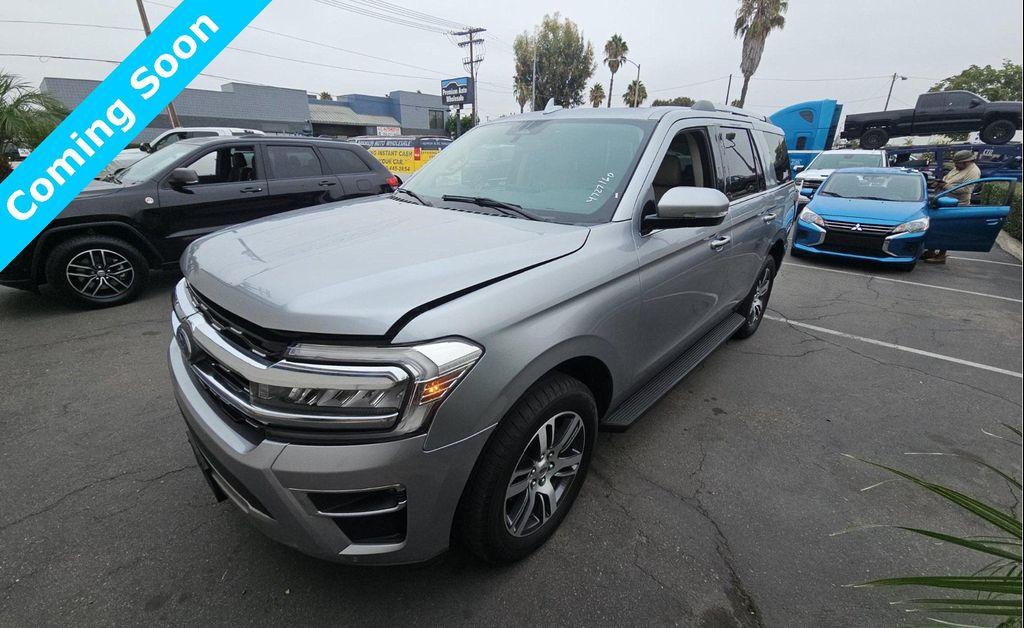 used 2024 Ford Expedition car, priced at $55,880
