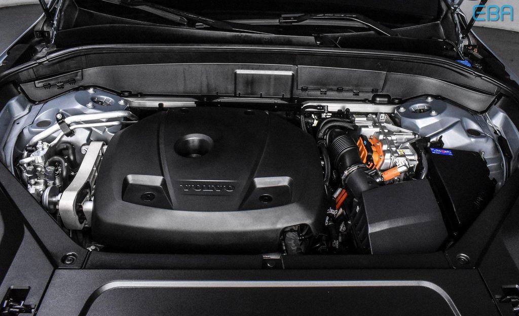 used 2023 Volvo XC90 Recharge Plug-In Hybrid car, priced at $53,880