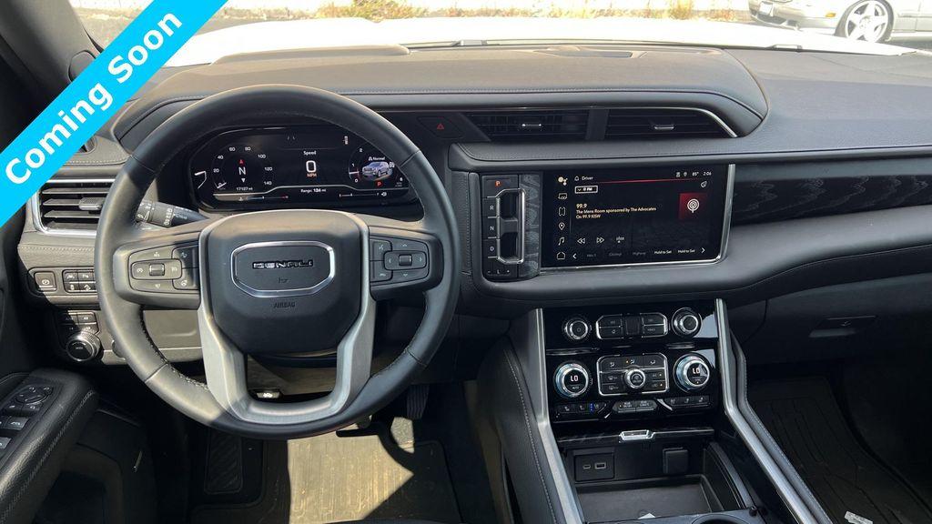 used 2023 GMC Yukon XL car, priced at $69,880