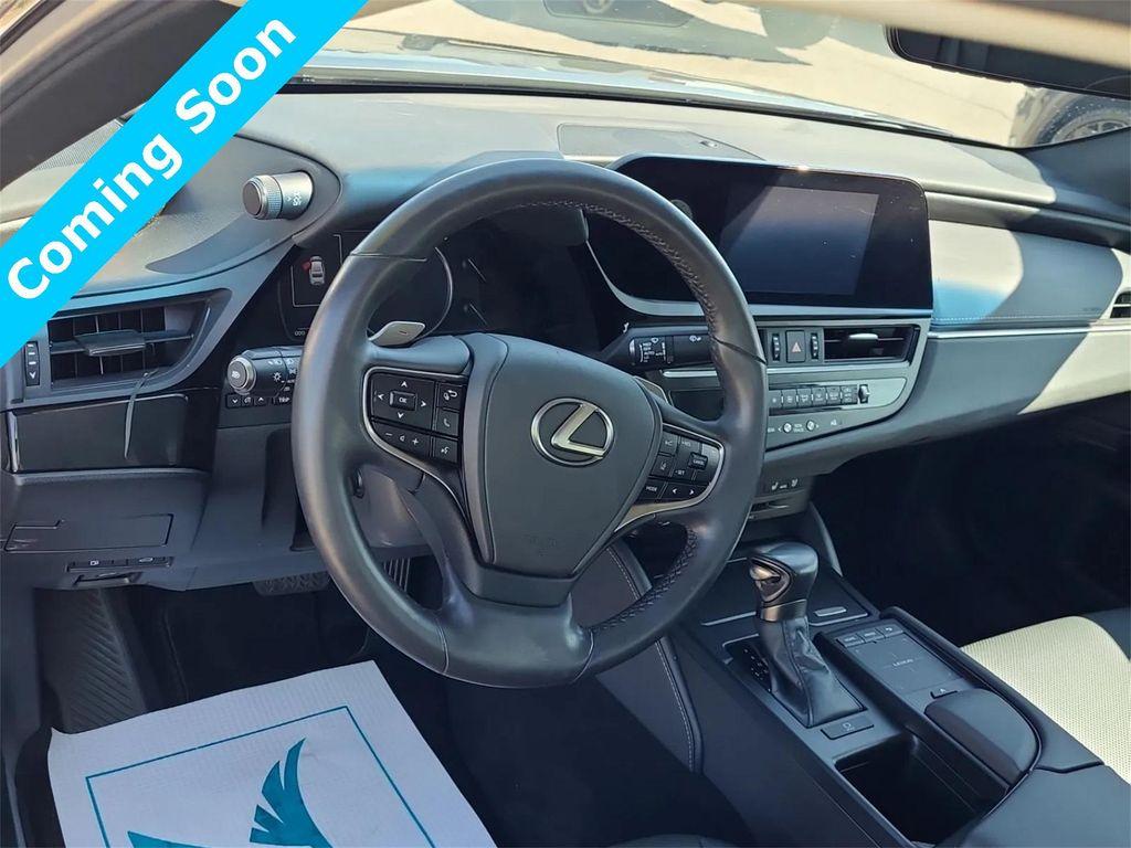 used 2022 Lexus ES 350 car, priced at $33,880