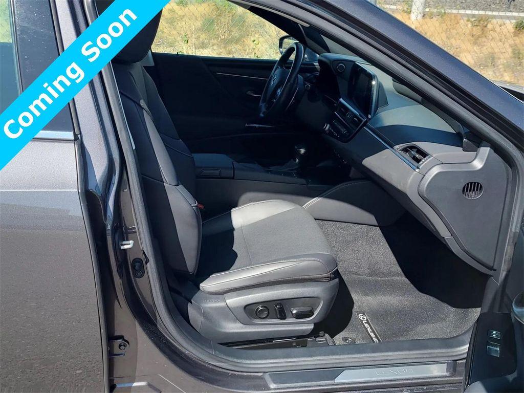 used 2022 Lexus ES 350 car, priced at $33,880