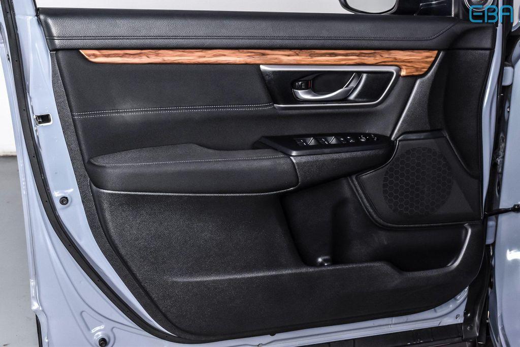 used 2020 Honda CR-V car, priced at $27,580