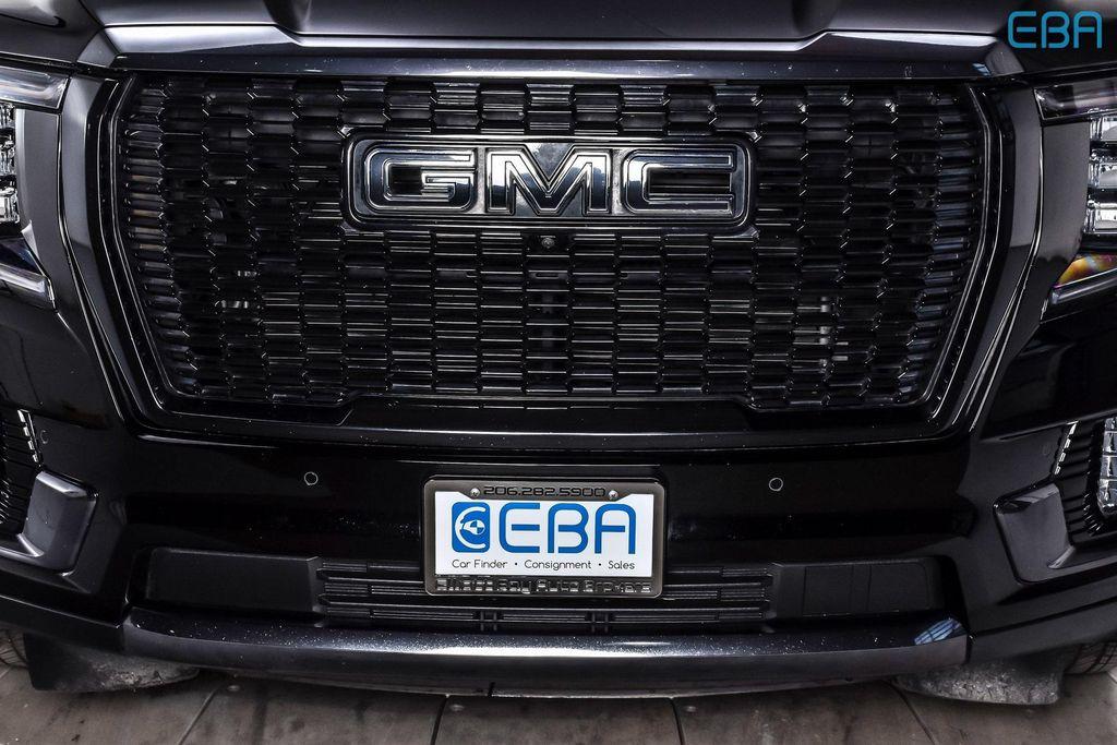 used 2023 GMC Yukon XL car, priced at $75,980