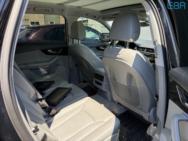 used 2017 Audi Q7 car, priced at $15,880