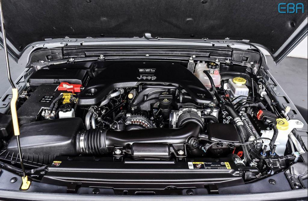 used 2021 Jeep Wrangler Unlimited car, priced at $34,880